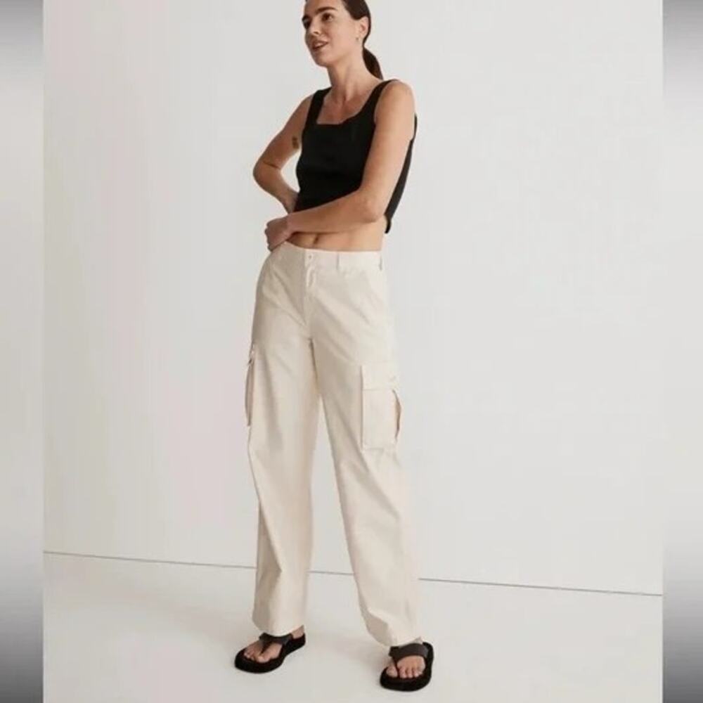 Madewell Low-Slung Cargo Pants Beige Pockets Straight Leg Cotton Blend Y2K Solid